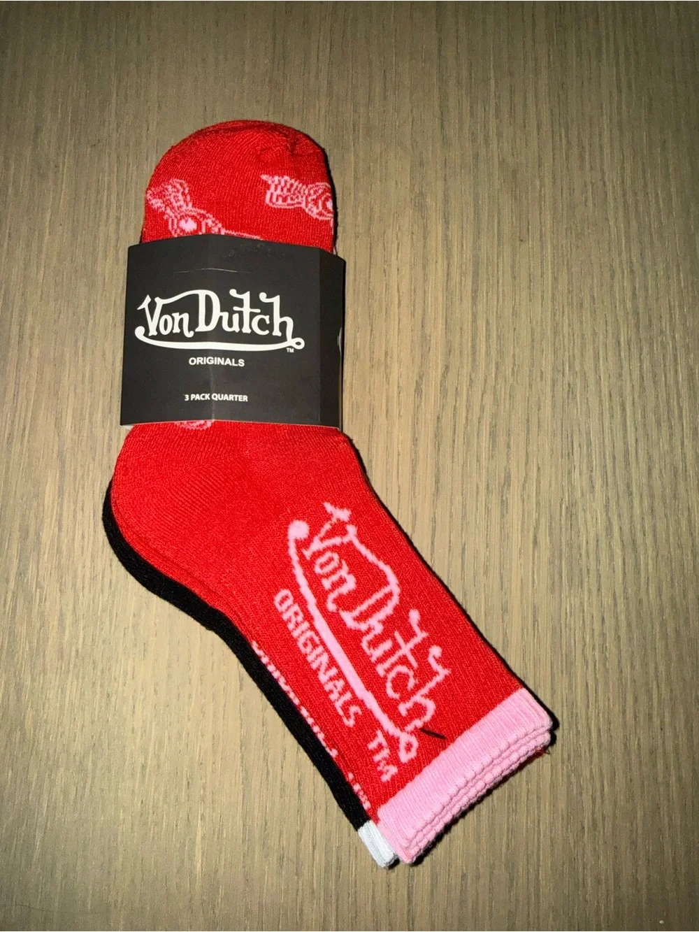 Von Dutch 3 pack of Quarter Socks Brand new pink black and red